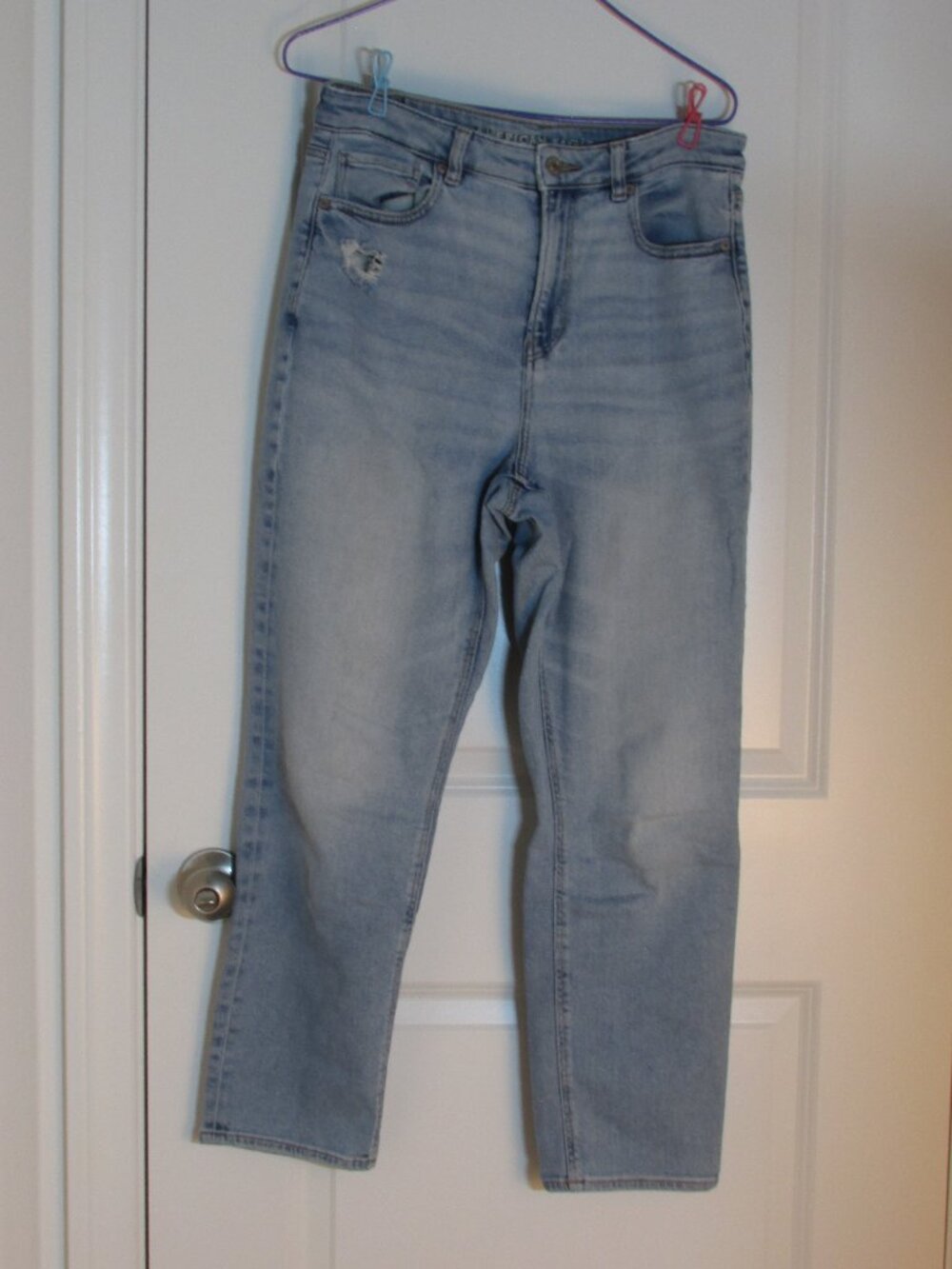 American Eagle Mom Jean